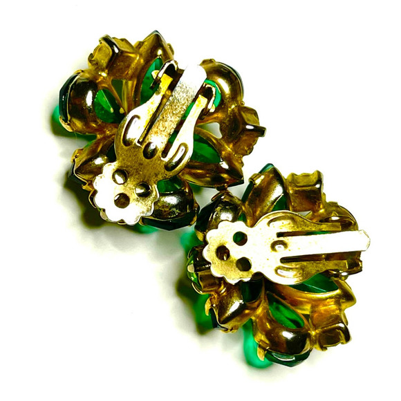 Clip Earrings Emerald Green Peridot Gold Uranium Glass Vtg Estate Jewelry O30 - Picture 6 of 6